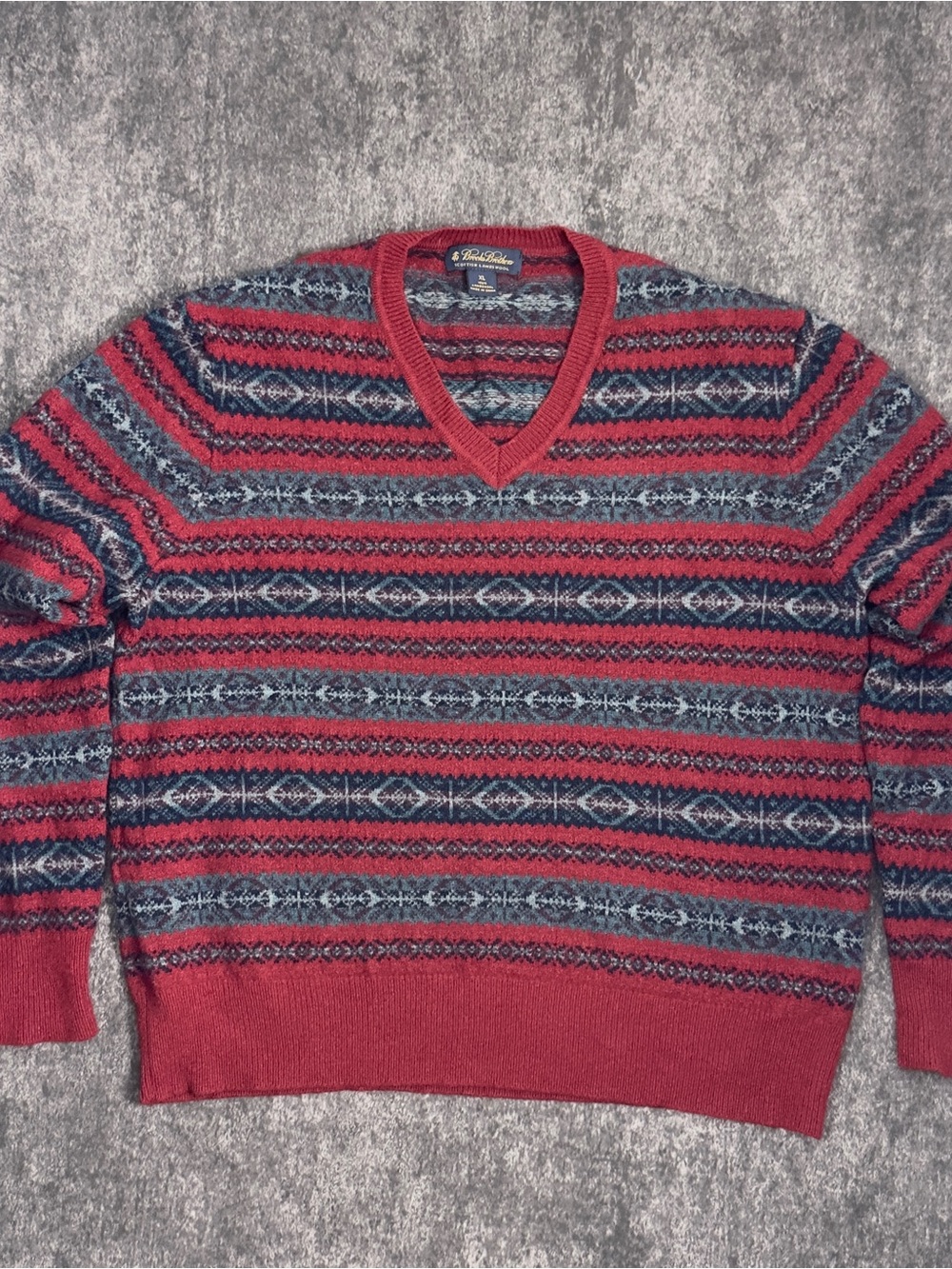 Brooks Brothers Fair Isle V-Neck Sweater Men's XL Red Grey 100%LAMBSWOOL